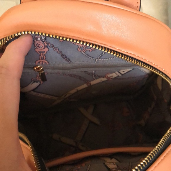 Bag - Picture 2 of 3